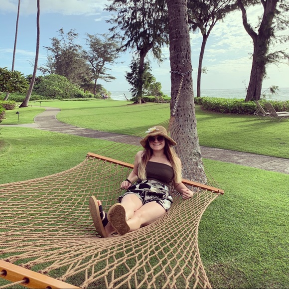 Meet your posher 🦋 - Picture 5 of 10